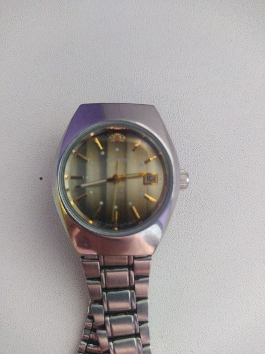 Продам годинник Оріент