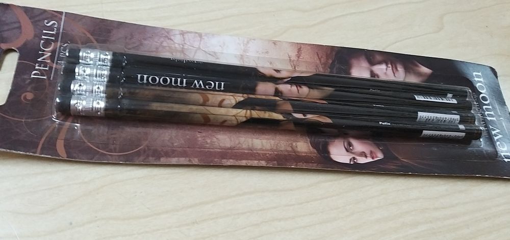 Lápis twilight new moon.