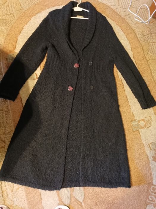 Długi sweter plaszcz