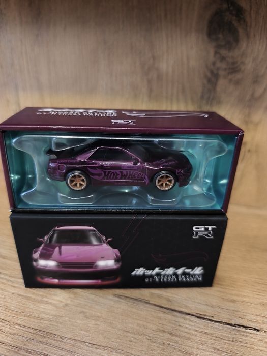 Hot Wheels Nissan Skyline GT-R