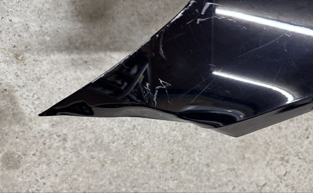 Tesla Model 3 крило ліве
