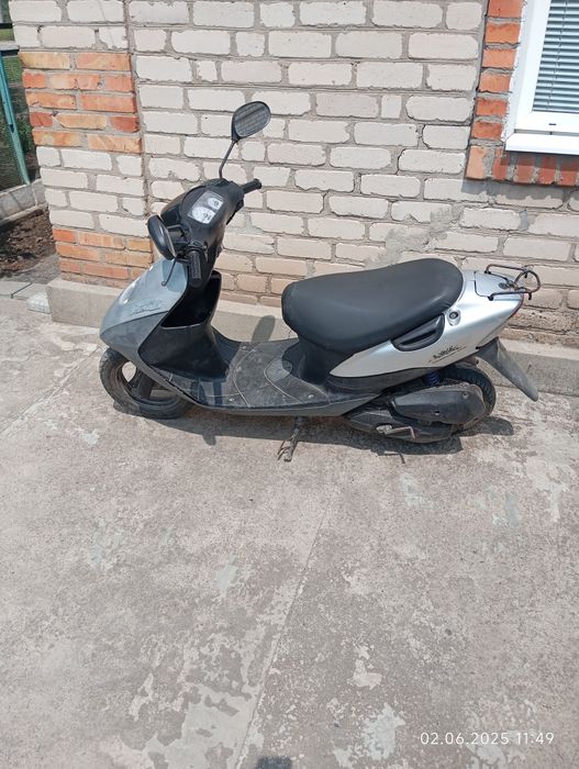 Продам скутер Suzuki lets 2(бабочка)