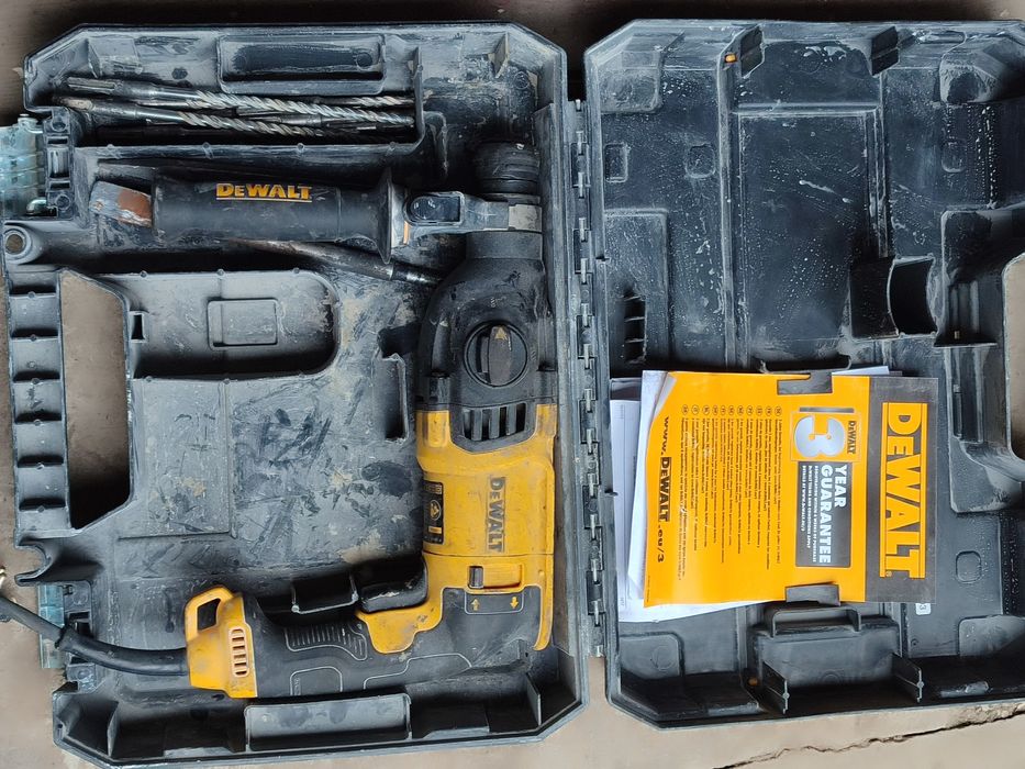 Перфератор DeWalt D25133 -QS