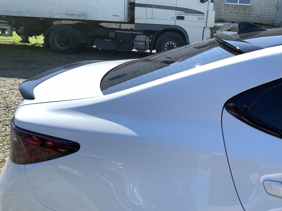 Lexus ES (3-4), LS , IS, GS спойлер на багажник и стекло