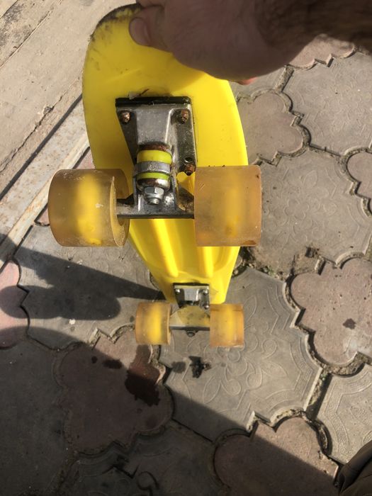 Скейт борд, пенні борд