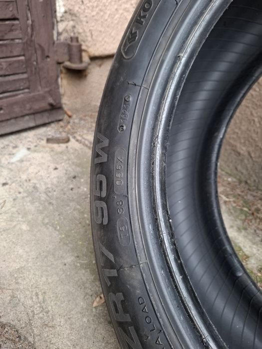 Opony Kormoran UHP 215/50/17