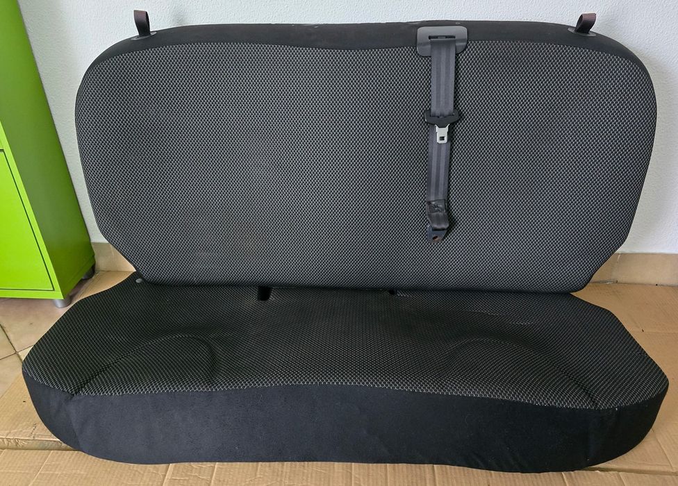 Conjunto Bancos Nissan Micra K12 (2008)