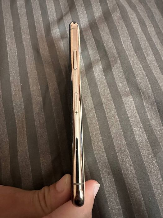 Продам iPhone 11 Pro 64 GB