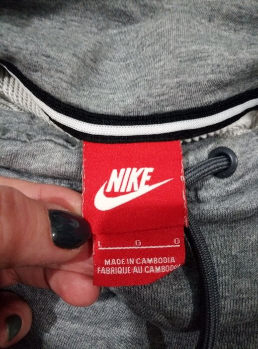 Оригинал Nike толстовка L( 50-52 )