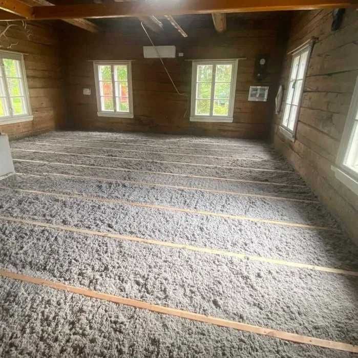 Celuloza do izolacji, wełna celulozowa do wdmuchiwania - Ekovilla