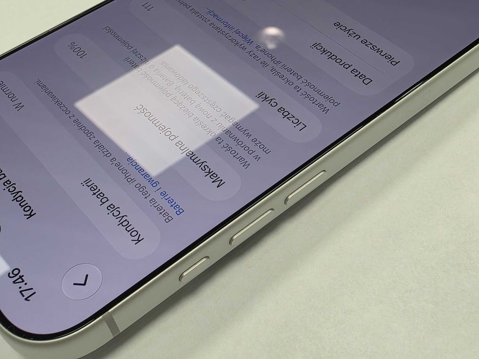 iPhone 17 PRO MAX 256GB Dual SIM (SIM + eSIM)/ Silver/ A3526/ BAT 100%/ Grade A/ + ładowarka/ 26.09.25 z Apple Store