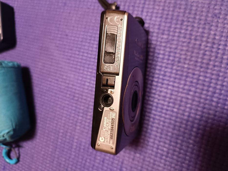 Фотоаппарат Canon PowerShot SD750.