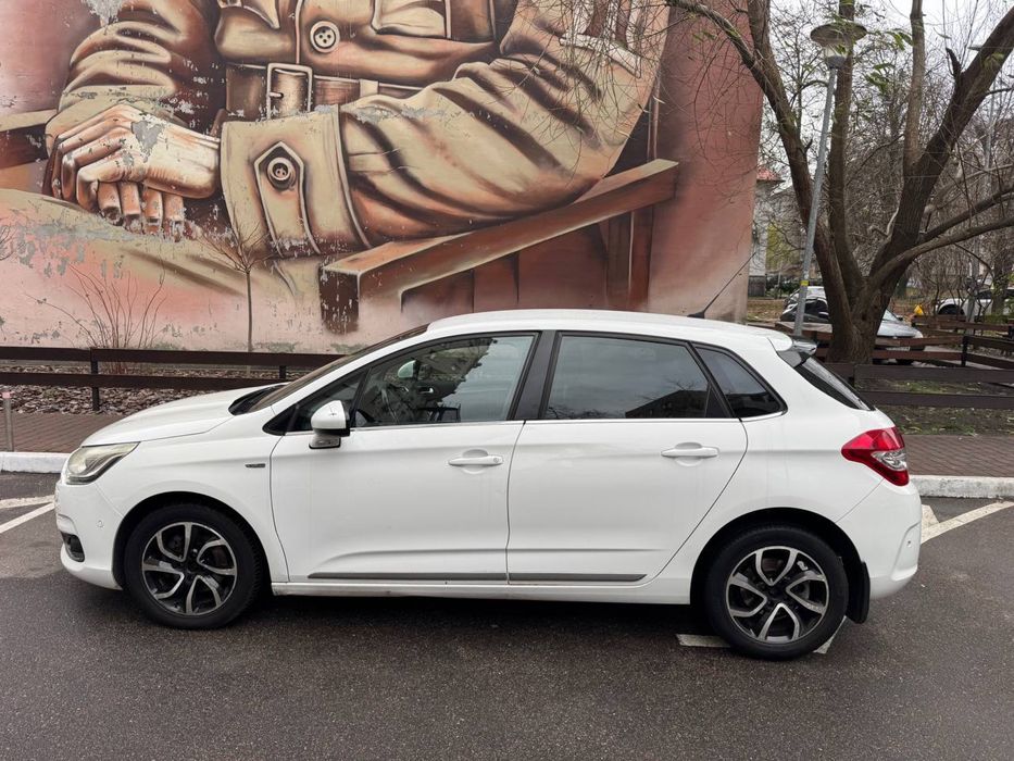 Citroen c4 b7 exclusive біла