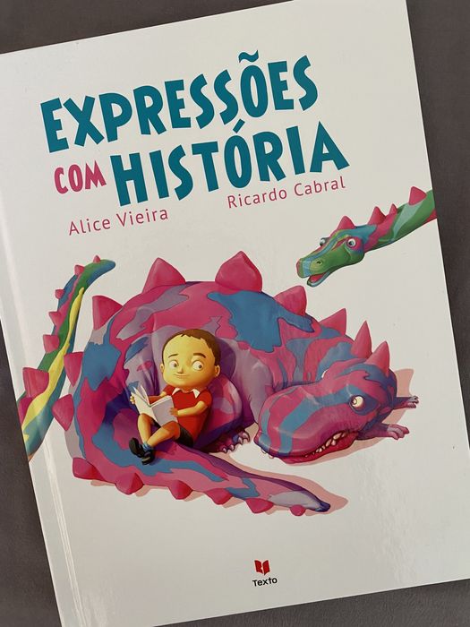 Livros didáticos