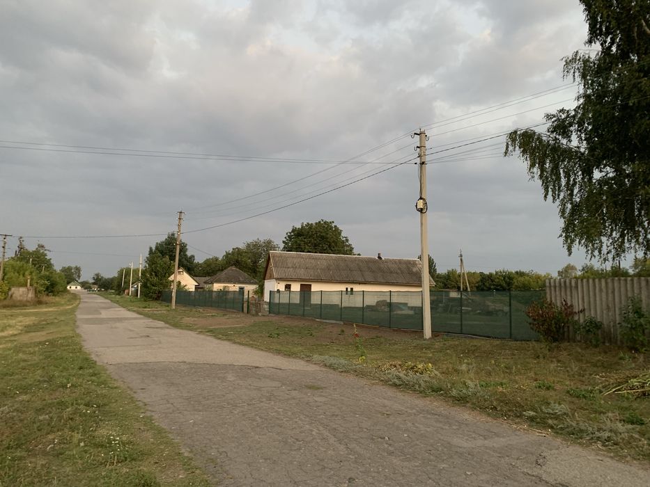 Продам будинок в селі Новаки