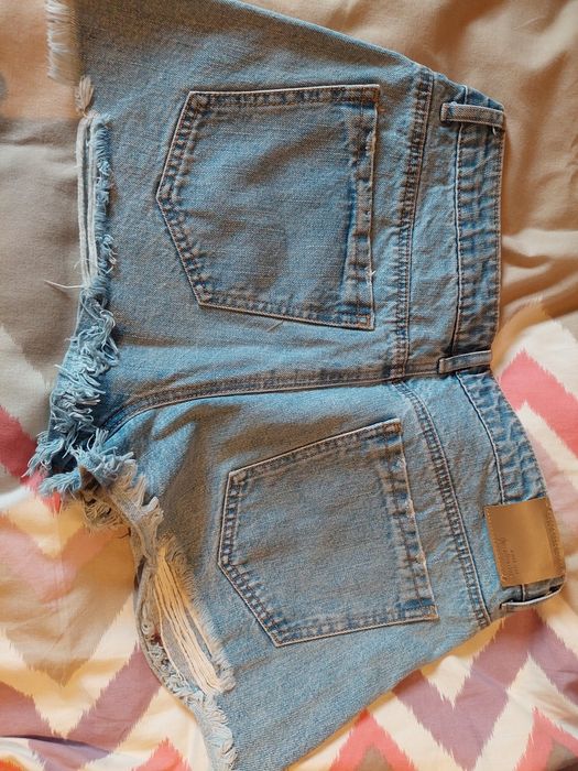 Calções de ganga stradivarius