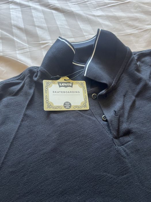 Продам футболку фірми Levi’s