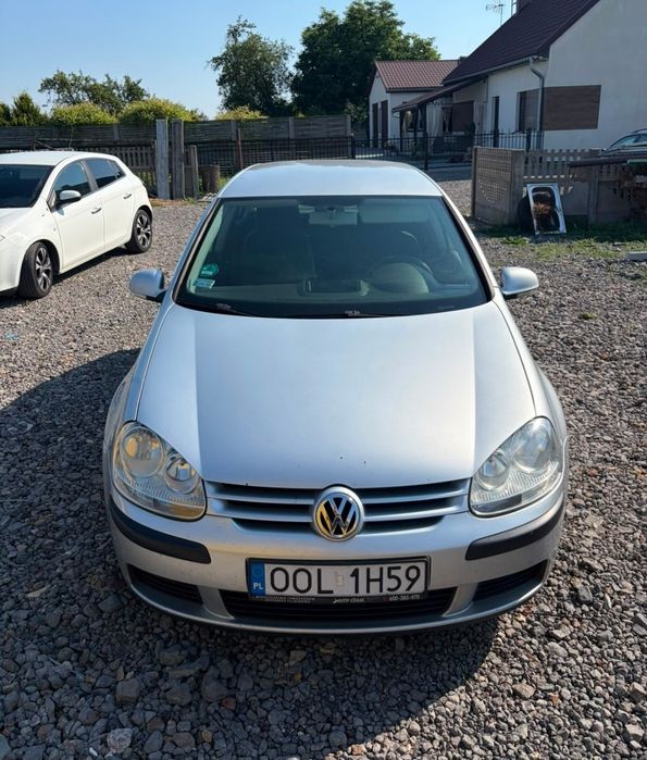 Гольф 5 1,9 дизель. Golf V 1.9 TDI . Тільки для діючих військових. Volkswagen Golf 1.9 TDI В Польщі