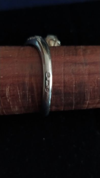 Anél de ouro branco