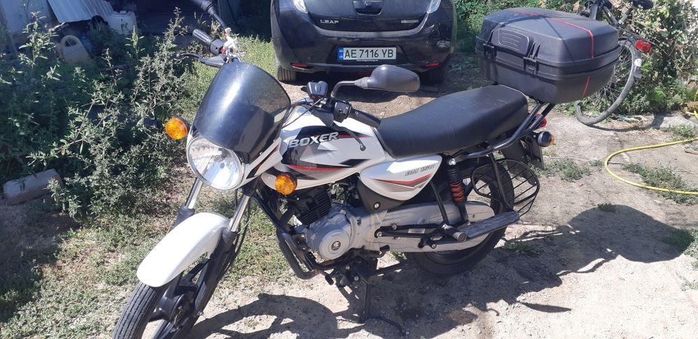 Bajaj 150 2022 року