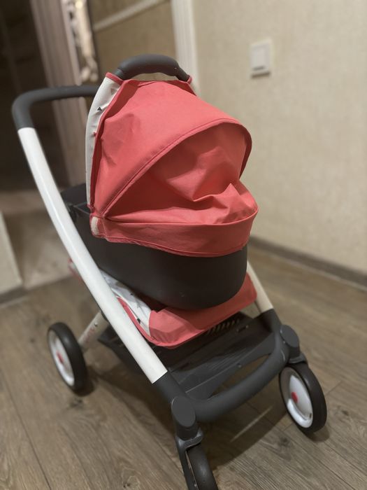 Коляска для кукол