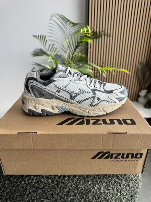Кросівки: Mizuno Adventure (42-45рр)