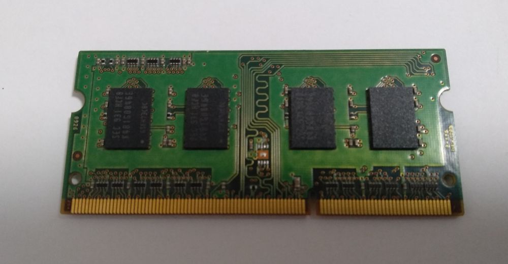 Оперативная память DDR 1GB Samsung ОЗУ 1Rx8 PC3-8500S-07-10-B1 M471B28