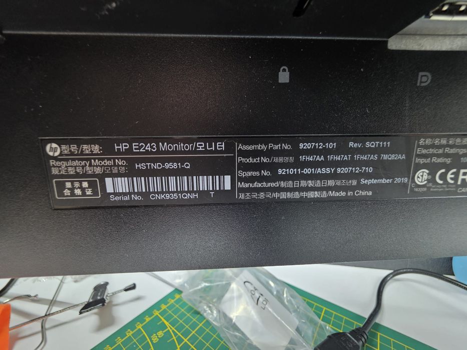 Monitor HP EliteDisplay E243 24" IPS | Stan Idealny