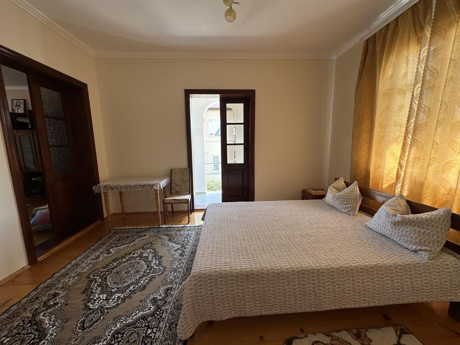 Здається в оренду