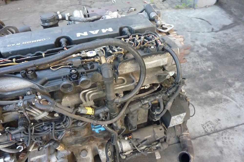 Silnik  man d 2866  d 2876   LF 26   TGX I 18,440  12,4  440