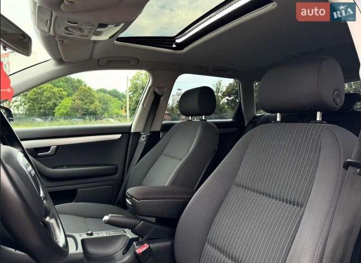 Продам автомобиль Ауди А4 В7