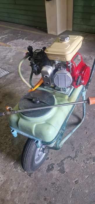 Maquinas de sulfatar ou pulverizador