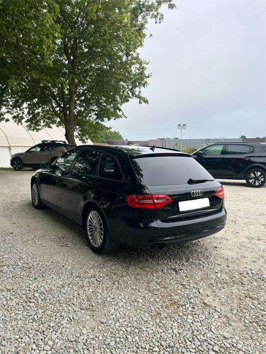 Audi A4 Avant Sport S tronic 177cavalos