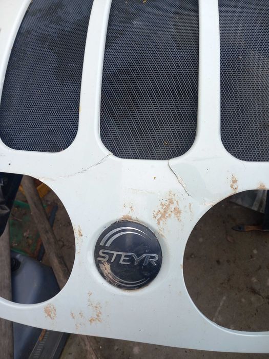 Maska Steyr 4075, 4085, 4095, 4105,4115