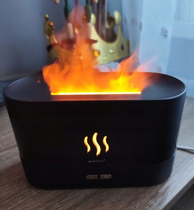 Nawilżacz powietrza USB podświetlany w zestawie 3 olejki eteryczne