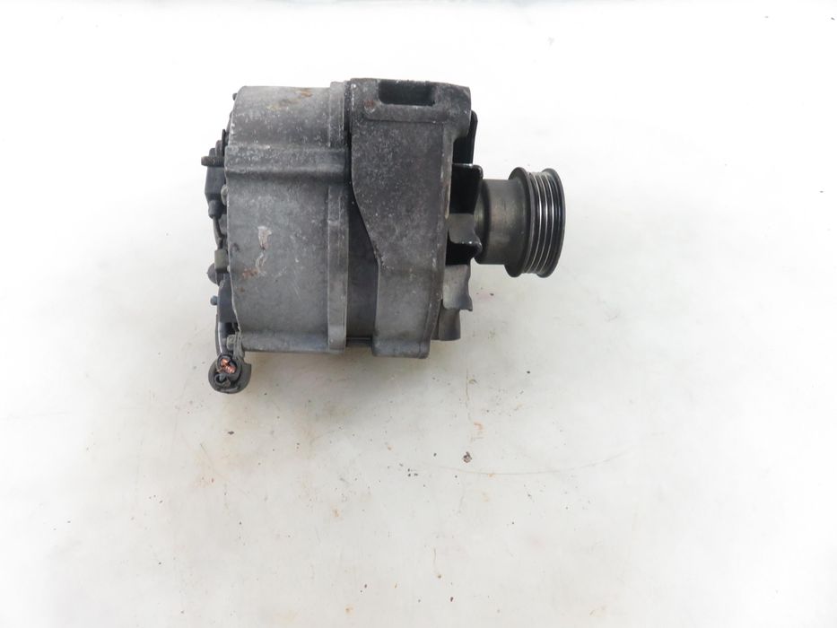Alternator Audi 80 B4 1.6 E