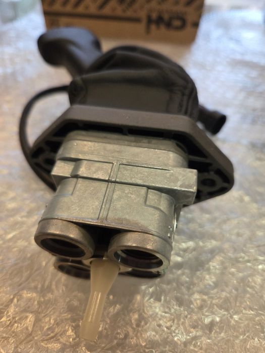 Dźwignia hamulca ręcznego iveco