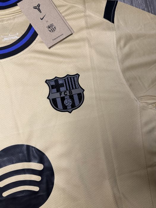 Camisola FC Barcelona Lamine Yamal #10 Nike – Tamanho L