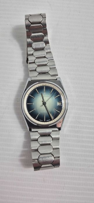 Vintage Junghans Quartz – Piękna Cieniowana Tarcza – Made in Germany
