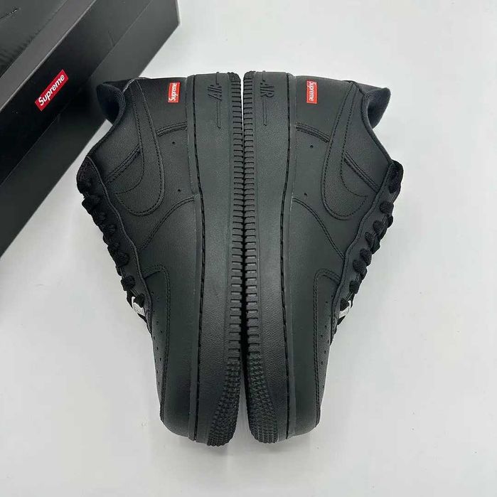 Nike Air Force 1 Low '07 Supreme Czarny  R.43
