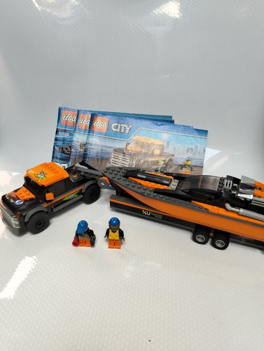 LEGO City Terenówka z motorówką