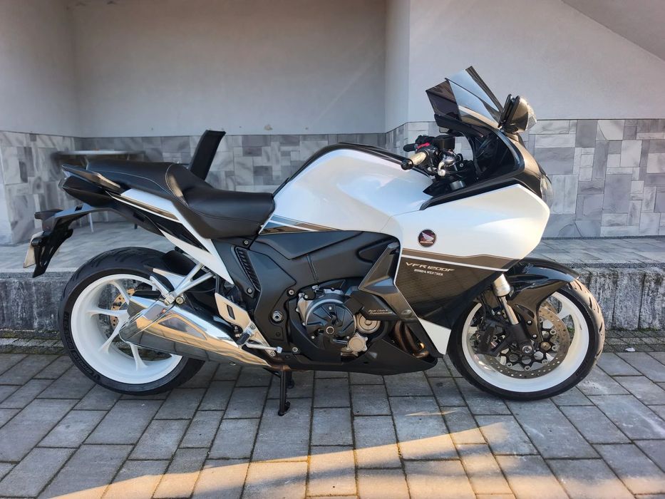 Honda VFR vfr 1200F DCT VFR1200 16 rok   oryginał hayabusa  fjr