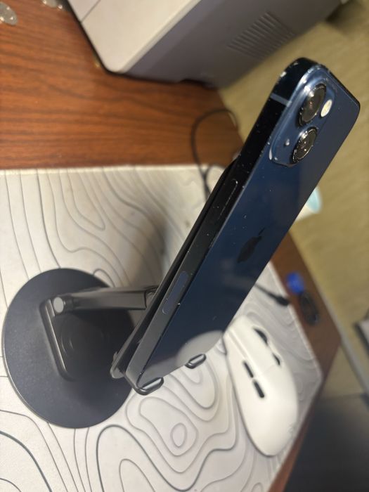 Iphone 13, 256GB 83%  оценка 7,5/10