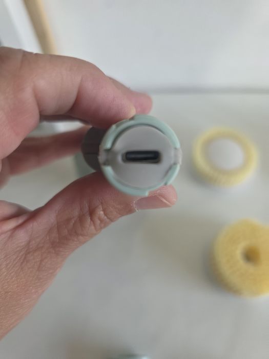 Escova de Banho Elétrica 6 em 1