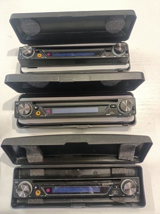 Передняя панель для автомагнитолы.