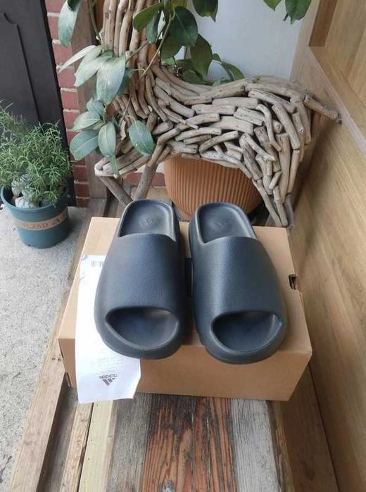 adidas Yeezy Slide Onyx R.43