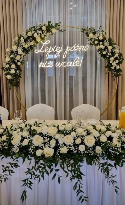 Napisy led/neony na ściankę Najlepsze dopiero przed Nami  Razem lepiej