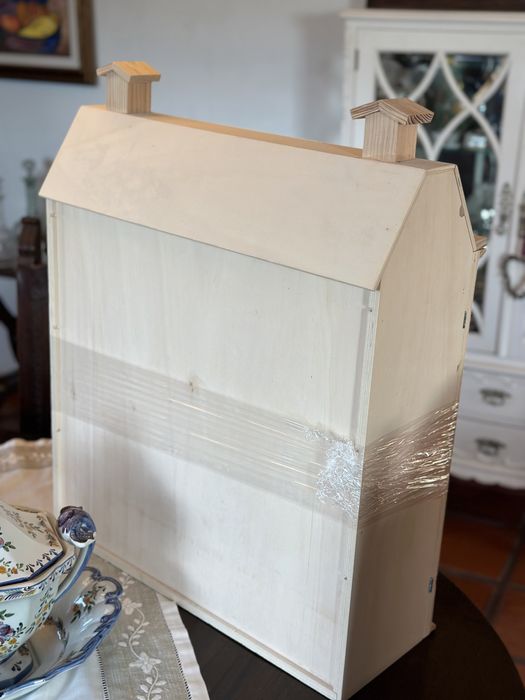 Casa de Bonecas em madeira - ULTIMA