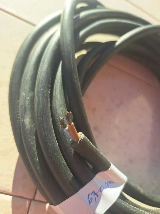 Cabo H05VV-F 2x2,5 mm² 6,7m