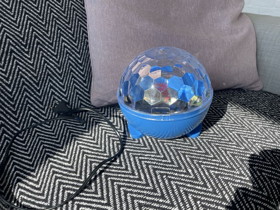 Світло музика, диско куля, magic ball з пультом